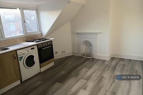 1 bedroom flat to rent, Crouch End Central, London, N8