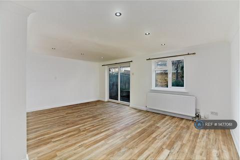 undefined, Elmhurst Avenue, Mitcham, CR4