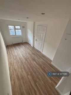 undefined, Elmhurst Avenue, Mitcham, CR4