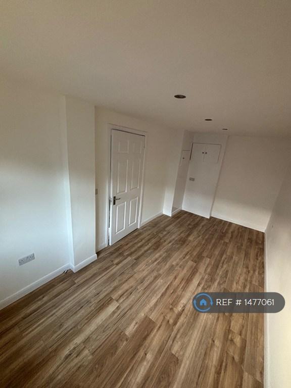 Downstairs Bedroom
