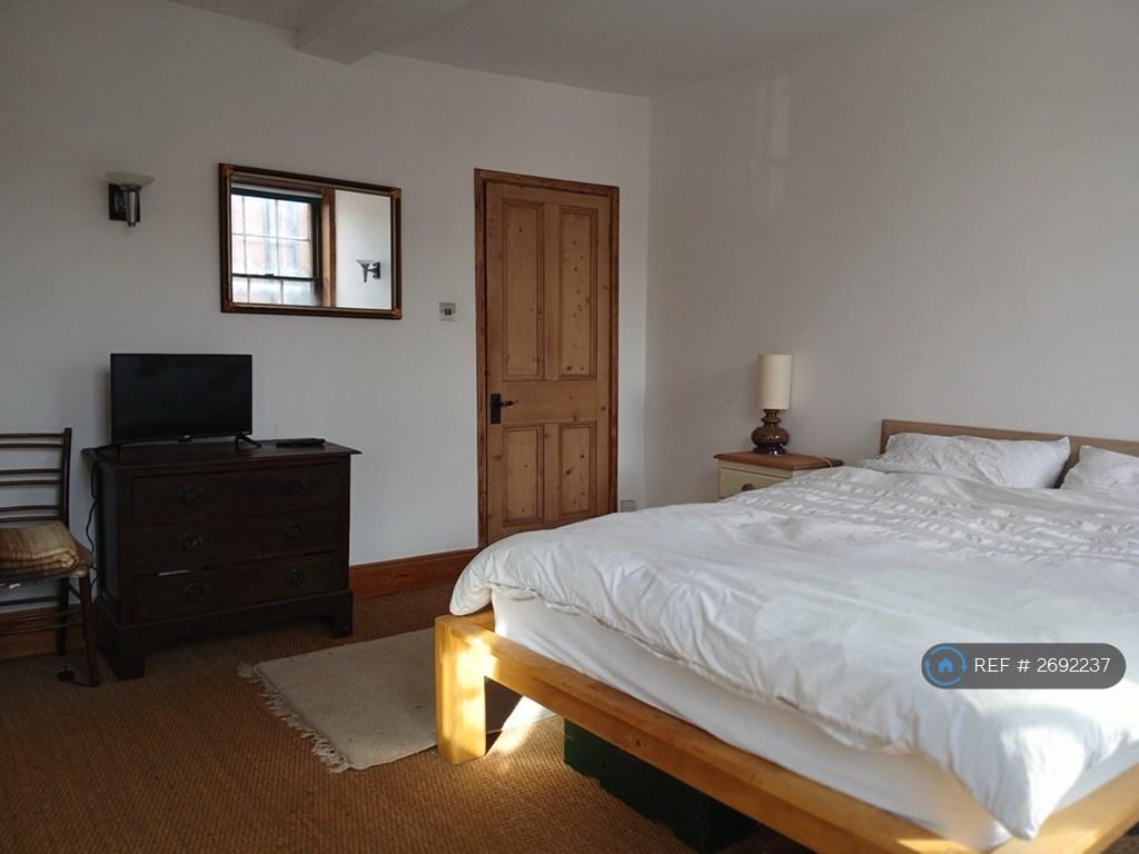 1st Floor Bedroom