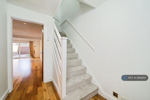 undefined, Egmont Road, Walton-On-Thames, KT12