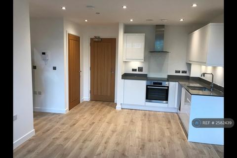 1 bedroom flat to rent, Burnell House, Stanmore, HA7