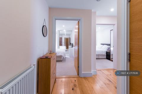 2 bedroom flat to rent, Mercury House, London, E16