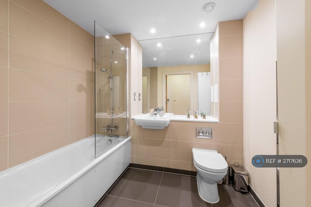 Main Bathroom