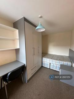 undefined, Pitcroft Avenue, Reading, RG6