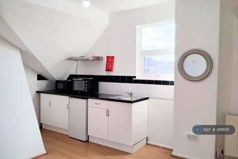 undefined, Hollyshaw Lane, Leeds, LS15