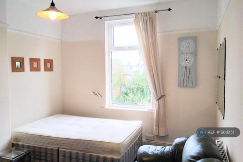 undefined, Hollyshaw Lane, Leeds, LS15