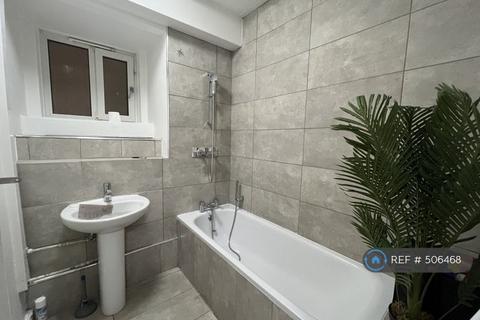 5 bedroom terraced house to rent, Alloa Road, London, SE8