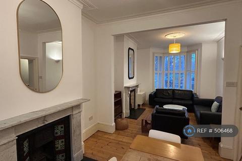 5 bedroom terraced house to rent, Alloa Road, London, SE8