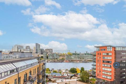2 bedroom penthouse to rent, Providence Square, London, SE1