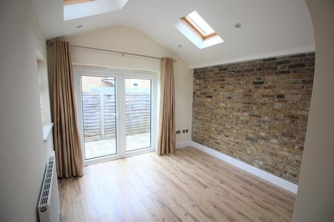 undefined, Church Road, Teddington TW11
