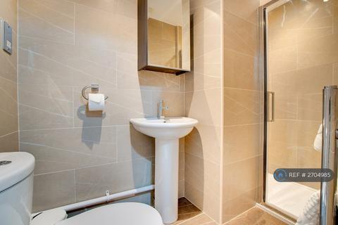 3 bedroom flat to rent, Grantham Road, Newcastle Upon Tyne, NE2