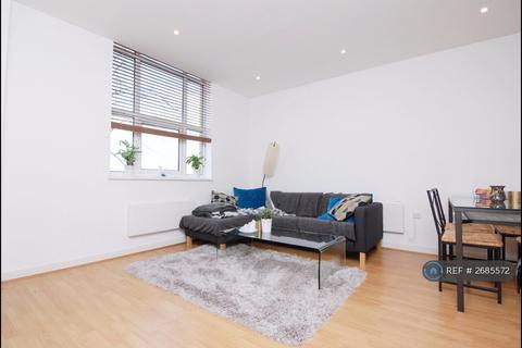 1 bedroom flat to rent, Bromyard Avenue, Acton, W3