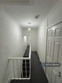 3 bedroom terraced house to rent, Oswald Road, Dover, CT17