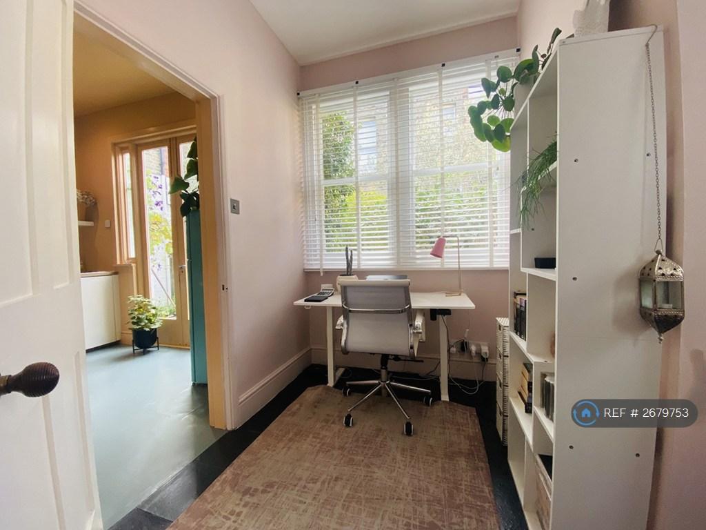 Office/Bedroom