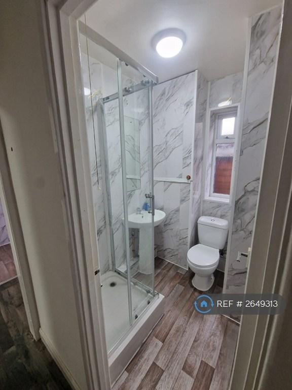 Bathroom 2