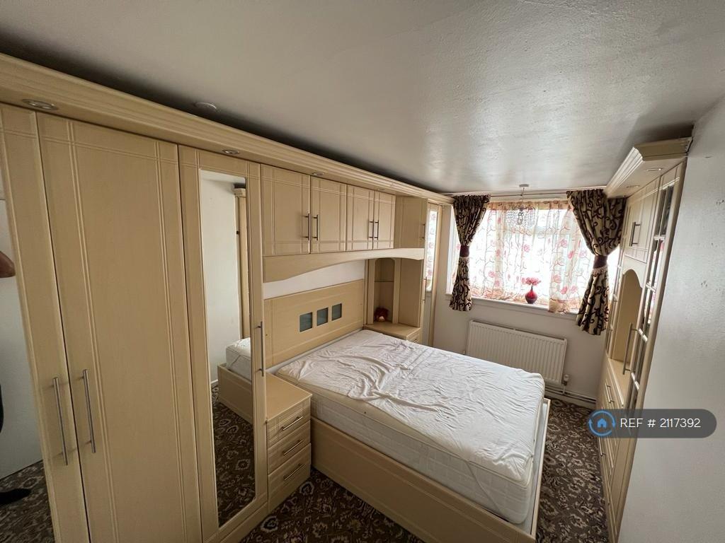 Bed Rooom
