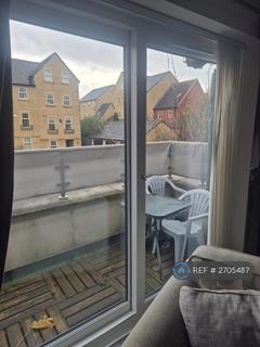 2 bedroom flat to rent, Madison Close, Ackworth, WF7