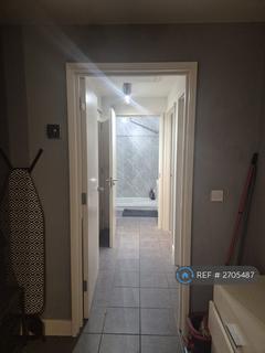 2 bedroom flat to rent, Madison Close, Ackworth, WF7