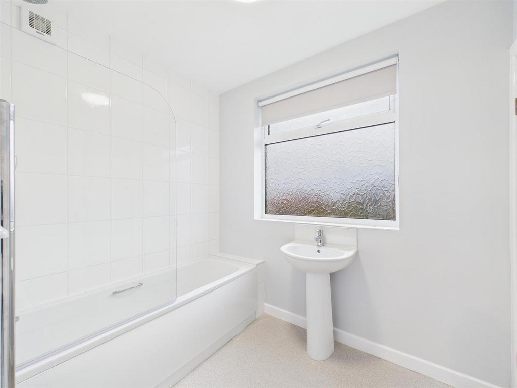 Bath 2.jpg