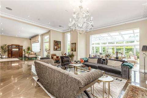 undefined, Castelnau, London, SW13
