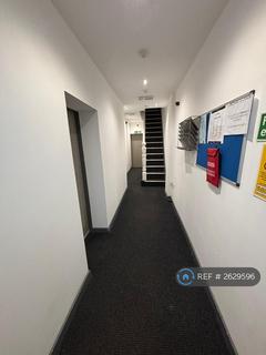 1 bedroom in a house share to rent, Mellalieu Street, Middleton, Manchester, M24