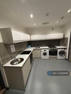 1 bedroom in a house share to rent, Mellalieu Street, Middleton, Manchester, M24