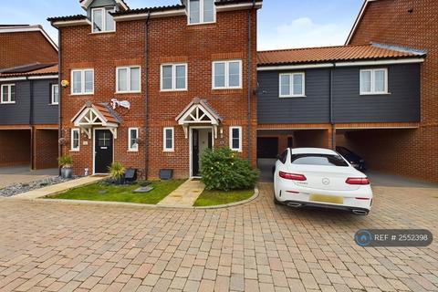 5 bedroom semi-detached house to rent, Aster Close, Didcot, OX11