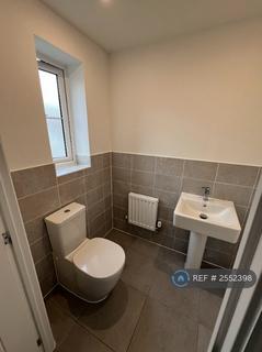 5 bedroom semi-detached house to rent, Aster Close, Didcot, OX11
