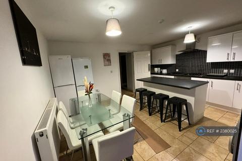 undefined, Wells Court, Coventry, CV5