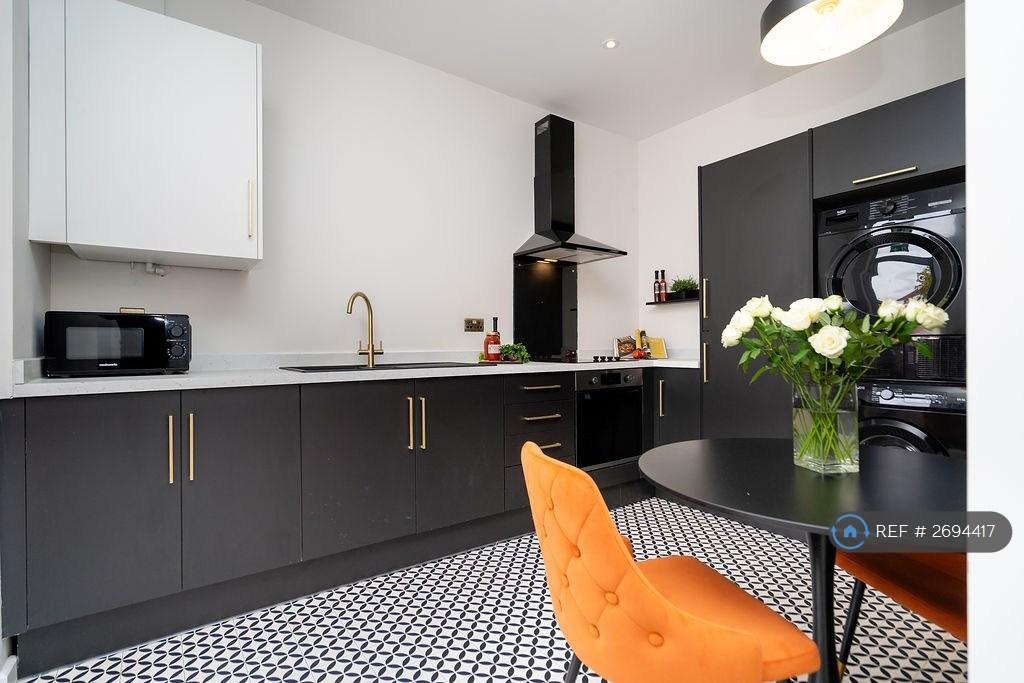 Communal Kitchen