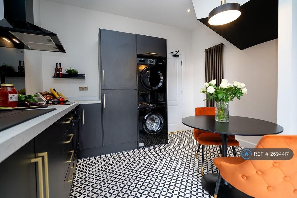 Communal Kitchen