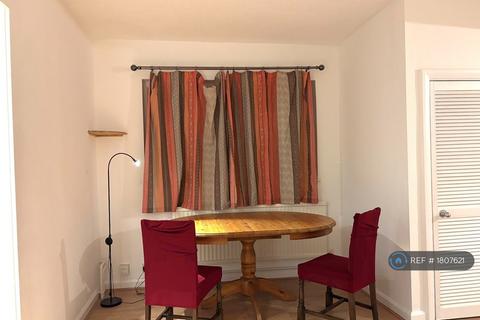 5 bedroom maisonette to rent, Natal Road, Cambridge, CB1