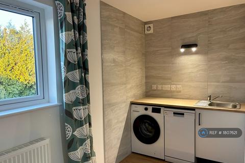 5 bedroom maisonette to rent, Natal Road, Cambridge, CB1