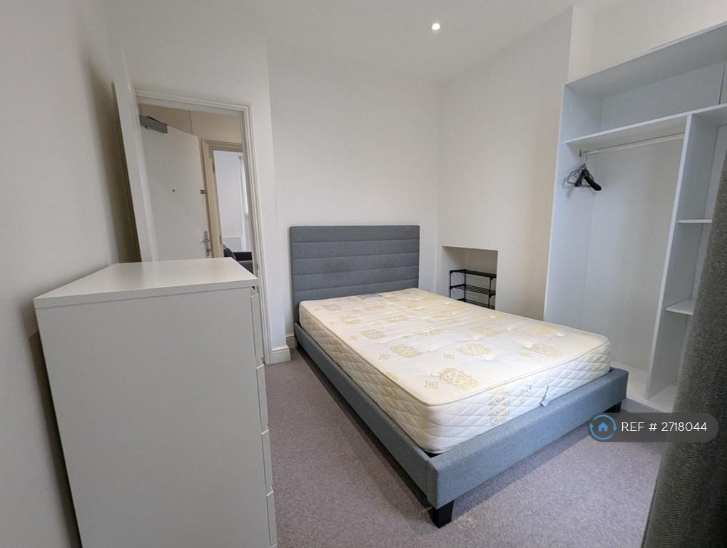 Double Bedroom