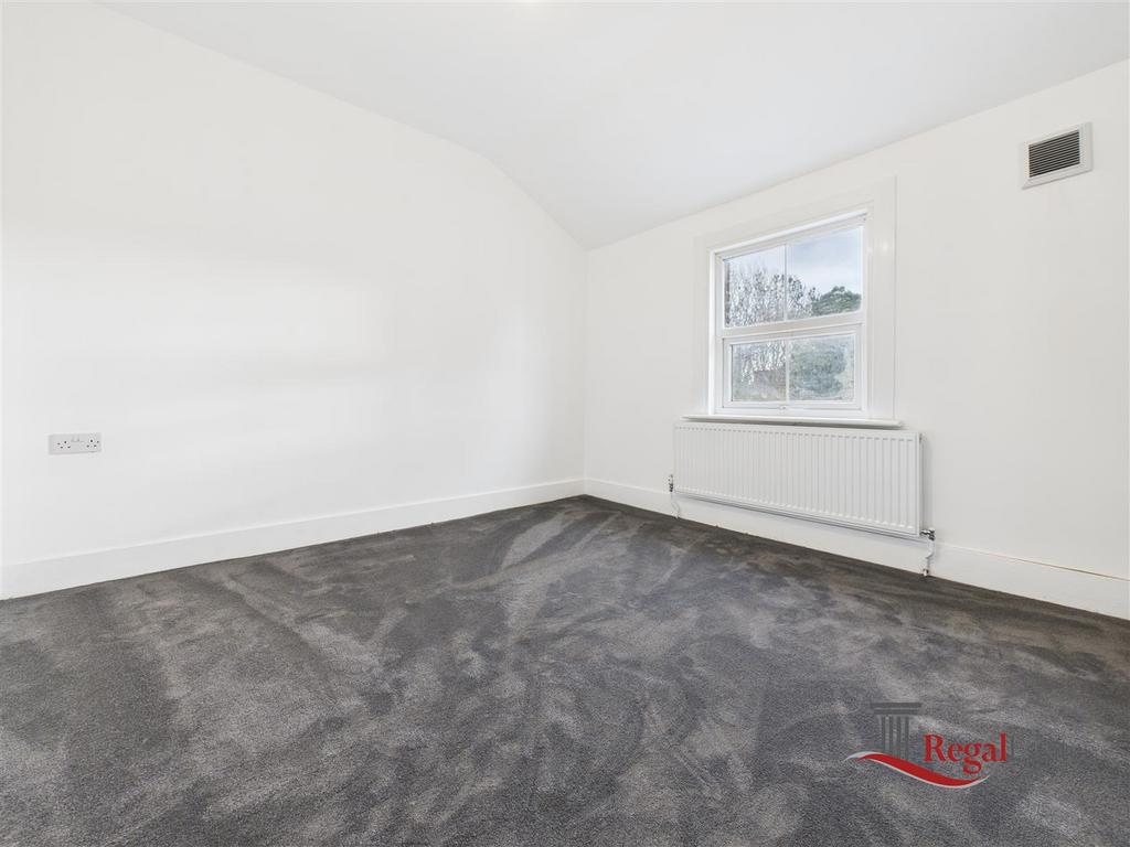 CAM02489 G0-PR0240-STILL008.jpg