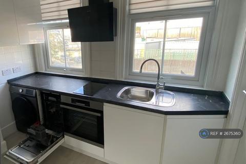 undefined, London, London, W3