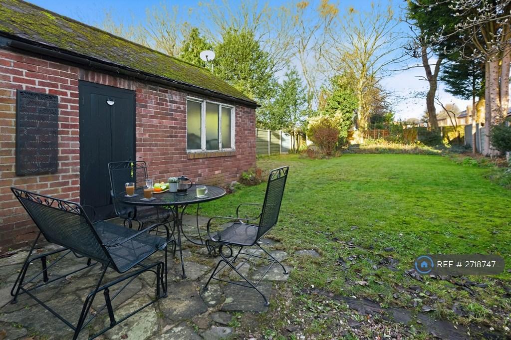 Private Mature Garden