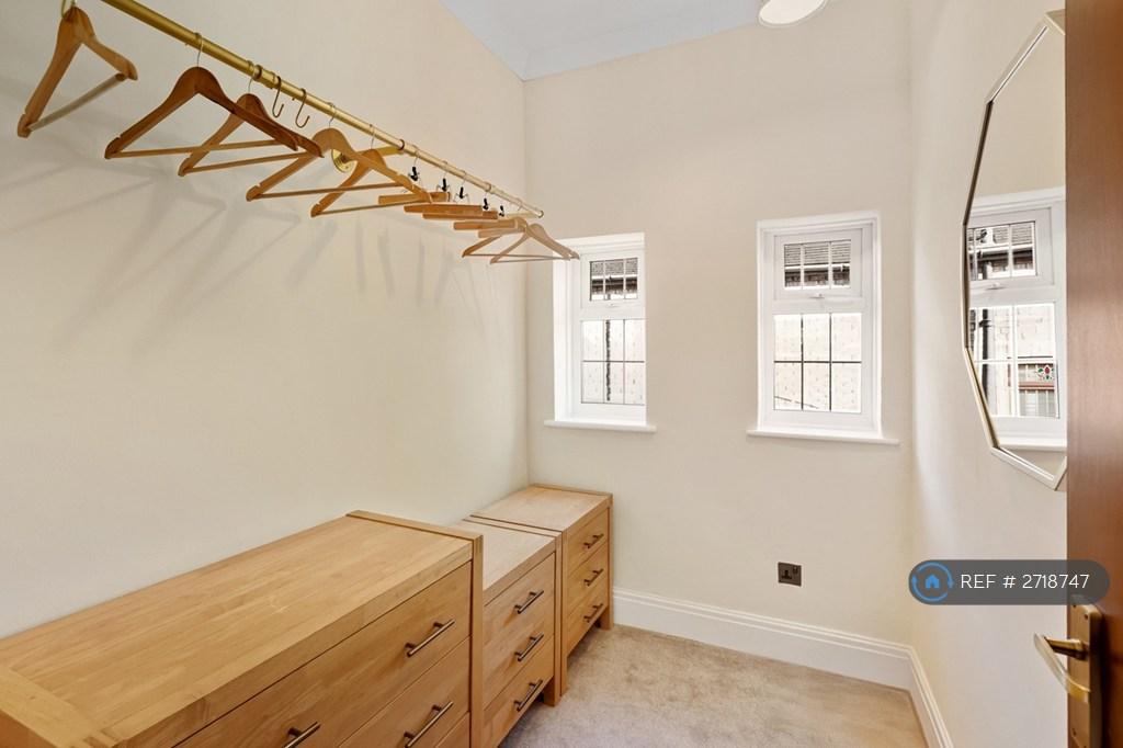 Walk In Wardrobe Comes With Room With Wallpaper