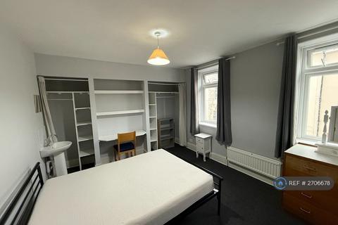 1 bedroom in a house share to rent, South View Place, Bournemouth, BH2