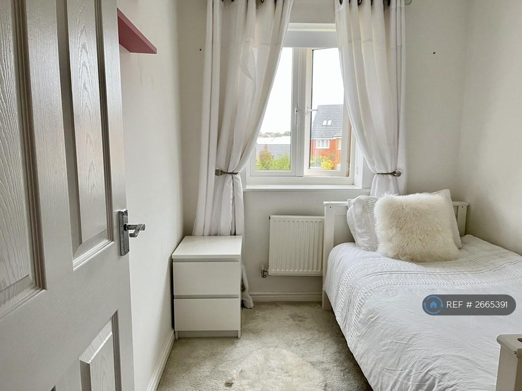 Single Bedroom