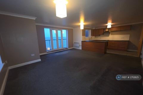 2 bedroom flat to rent, Argent Street, Grays, RM17