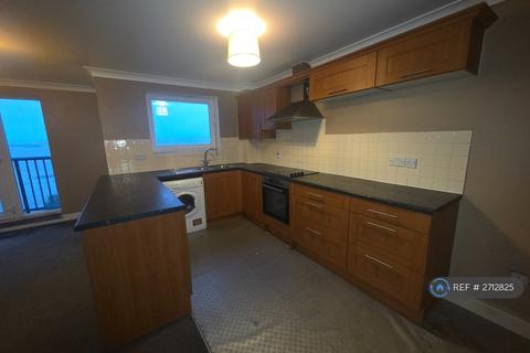 2 bedroom flat to rent, Argent Street, Grays, RM17