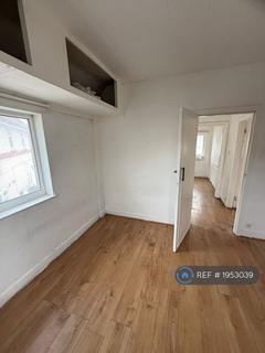 undefined, Longridge Lane, Southall, UB1
