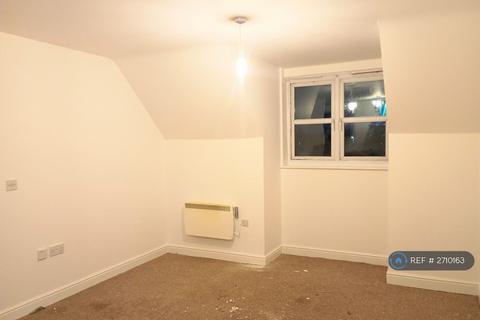2 bedroom flat to rent, Gas Street, Platt Bridge, Wigan, WN2