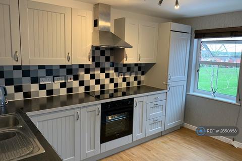 2 bedroom flat to rent, Alma Wood Close, Chorley, PR7