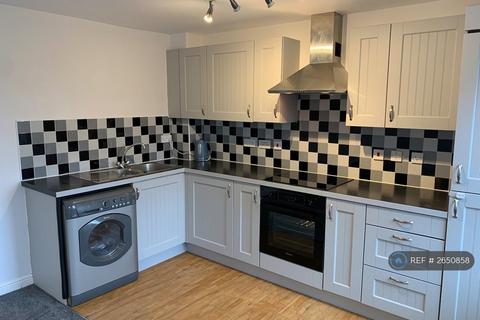 2 bedroom flat to rent, Alma Wood Close, Chorley, PR7