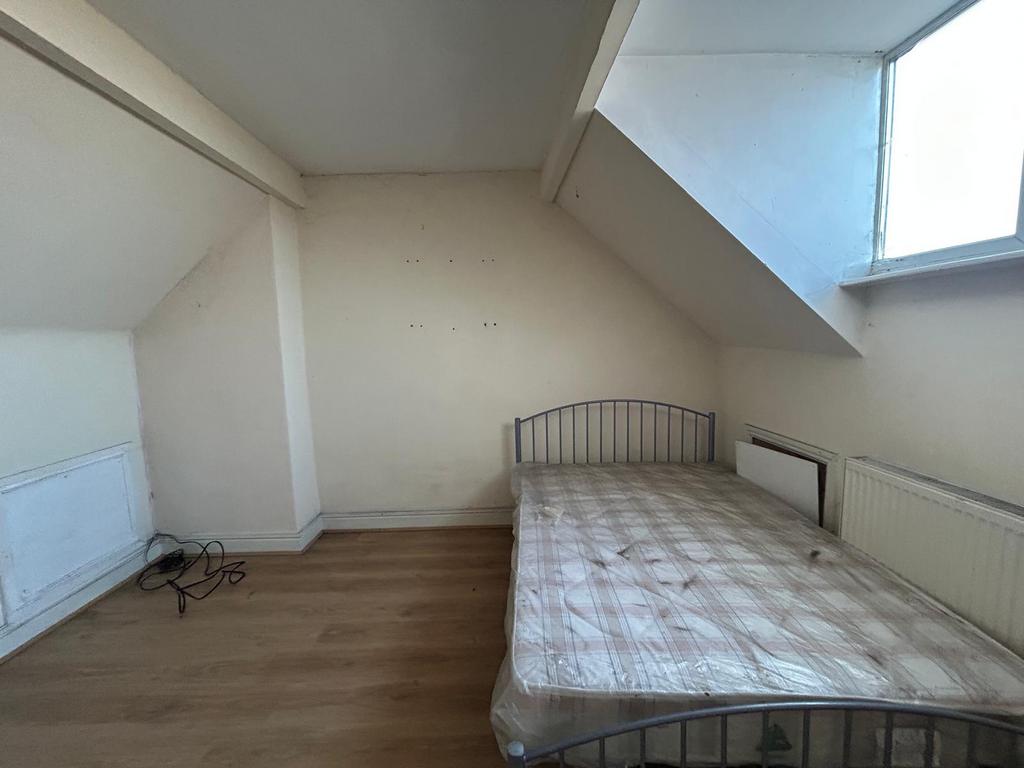 Whats App Image 2025-12-02 At 10.46.48 726ebf27...