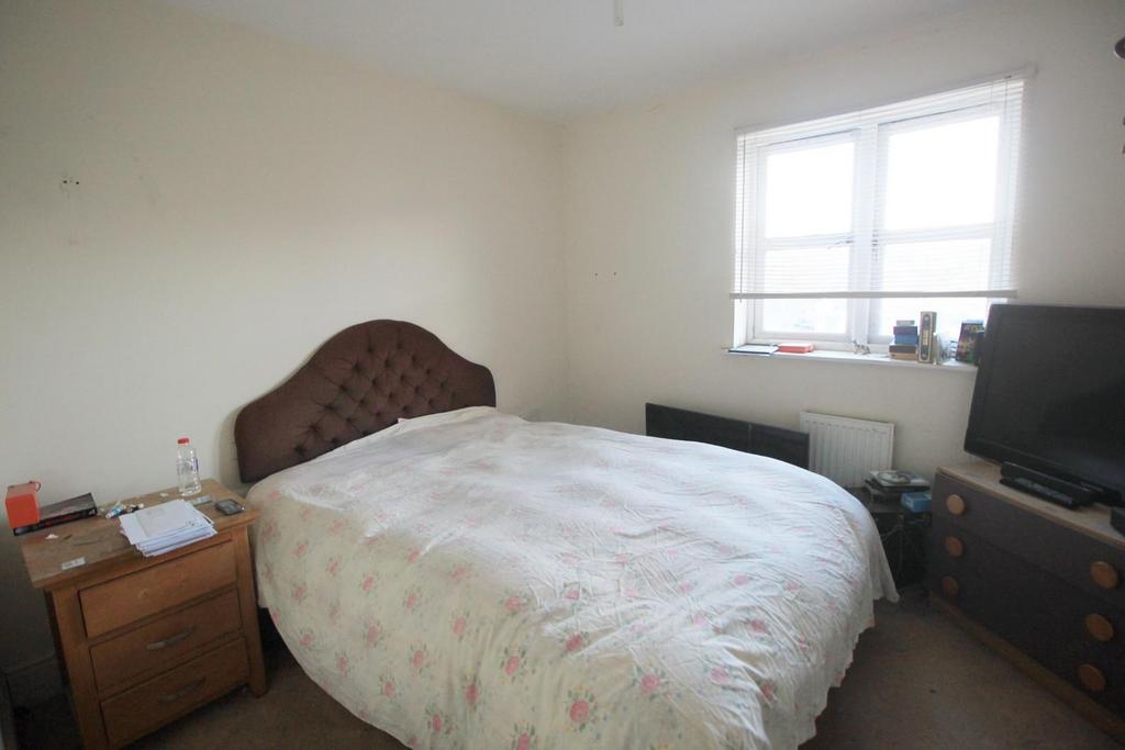 Bed 2.JPG